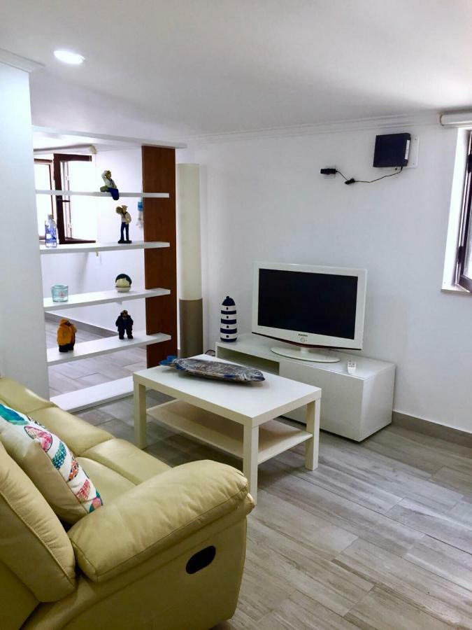 Flipflops Apartment Nazare Exterior photo